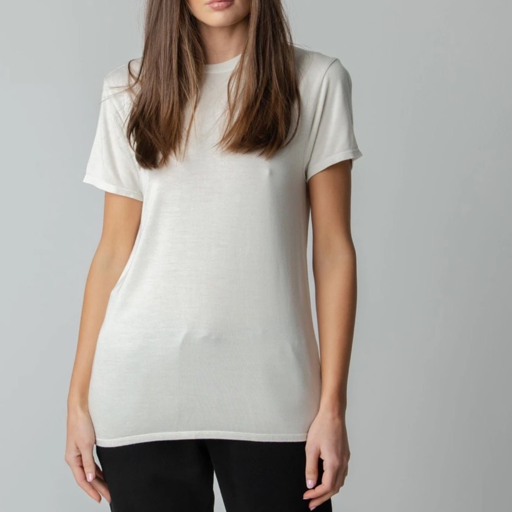 Women’s Tee - Picture 2 of 7